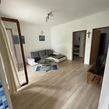 Chiara Apartment